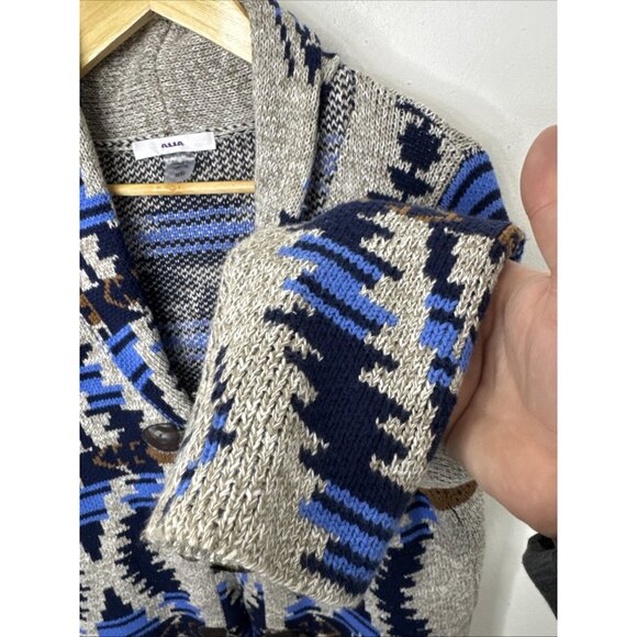 Alia Woman M Southwestern Aztec Cardigan Sweater Knit Fringe Toggle Shawl - Picture 2 of 6